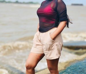 Solid Causal Beige Shorts