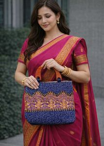 Stylish Embroidered Handbag 👜 with Wooden Handle