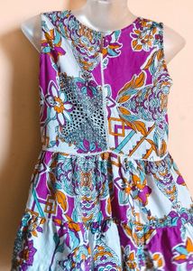 Size S/M 🎁Buy 2 Get 1 Free 🎁Floral Print Top