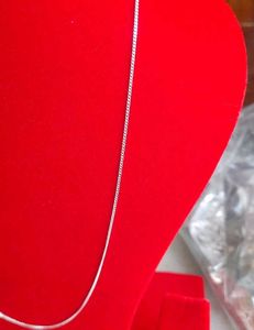 Beautiful New Desiner Silver Chain