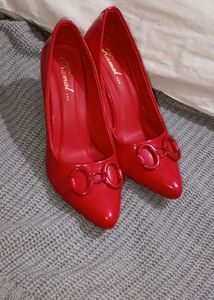 Heels Hot  Red ♥️