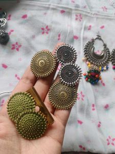 10 Oxidised Earrings