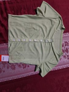 Cute Green Button-Up Crop Top