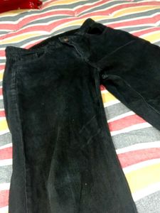 Black Straight Fit Jeans