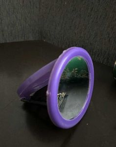 Round Purple Mirror With Hair Fancy Clip