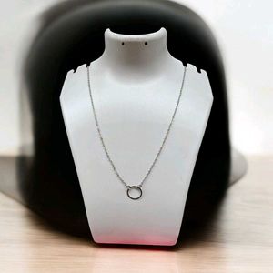 Single Line Chains Pendants