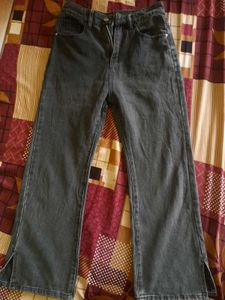 Trendy Black Jeans