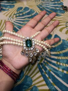 Emerald &amp; Pearl Jewelry Set