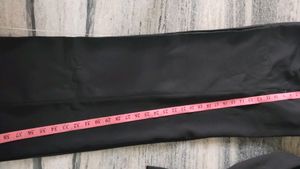 Paint Coat For Men Black Colour  ( This Coat Is From Australia  ) It Is Not Use