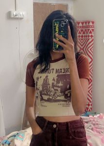Graphic Print Crop Top