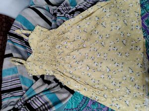 Lightly Padded Cute Yellow Dress