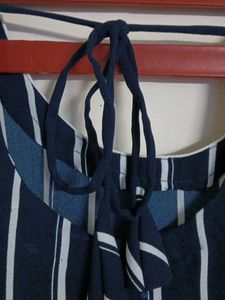 Striped Women&#39;s kurti