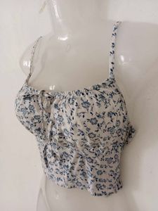 PINTERESTY FLORAL CROP TOP