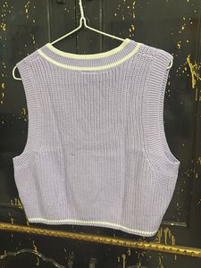 H&amp;M New Cropped Sweater