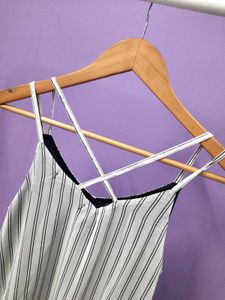 Chic &amp;breezy Vibes Top