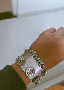 Silver-toned Ghungroo Cuff Bracelet for navratri