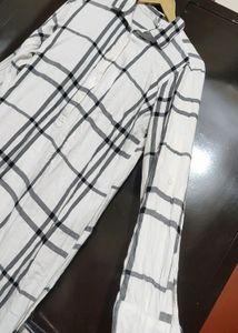 Black &amp; White Linning Print Long Shirt For 36 Bust