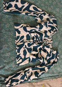 Zara Abstract Print Crop Top