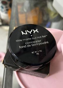 NYX Creame CONCEALER &amp; ICONIC LONDON SHIMMER BODY