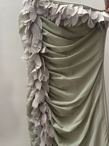 Elegant One-Shoulder Dress