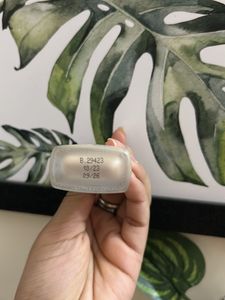 Nykaa Pink And Beige Nail Enamel