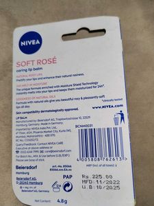 Nivea Soft Rose 🌹 Caring Lip Balm