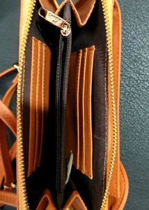Brown Sling Bag For Women And Girls..