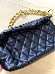 Black Shoulder Bag