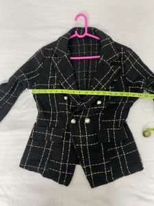 charcoal black with gold Chic Plaid Blazer size M