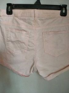 H&amp;M Beautiful Short