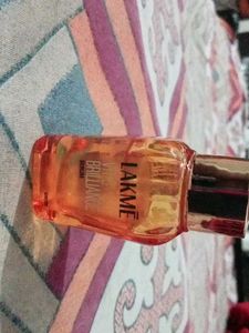 Lakme Vit C Brilliance Serum