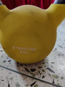 8 Kg Kettlebell. Great Condition.