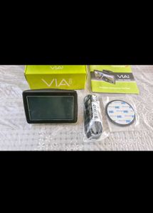 TomTom Via 120 Gps Navigation Device New