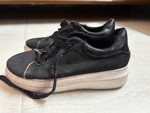 Casual Black Shoes