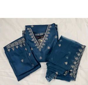 Elegant Blue Kurta Set