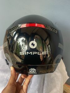 BRAND NEW  Stylish Helmet