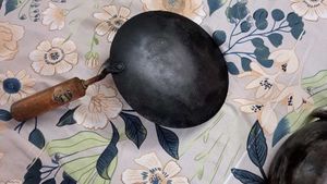 Used Cooking Utensils