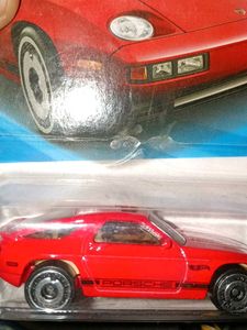 Hot Wheels Porsche 928 - Red