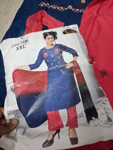 Embroidered Kurta Set M Size