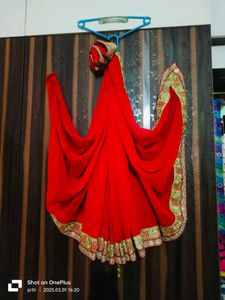 Women And Girls Red Saree Wome
