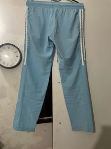 blue lower for women