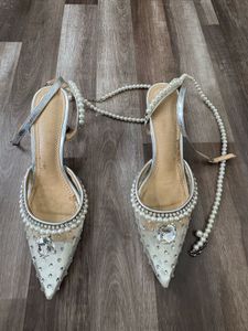 Elegant Pearl Embellished Heels
