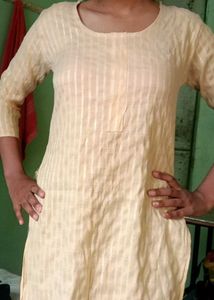 Elegant Women's Ethnic Kurta