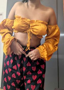 Puffed Sleeve Top