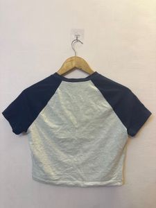 Raglan Crop Top - Trendy &amp; Comfy