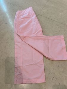Pink Colour Capri