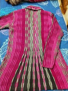 Beautiful Multi Look Sweater.