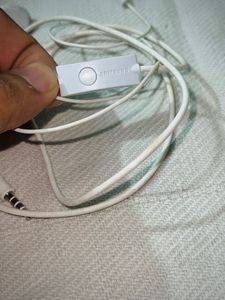Galaxy Earphones
