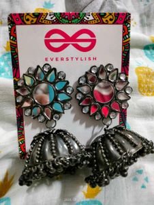 Everstylish Jhumka Earrings