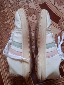 Striped Casual Sneakers